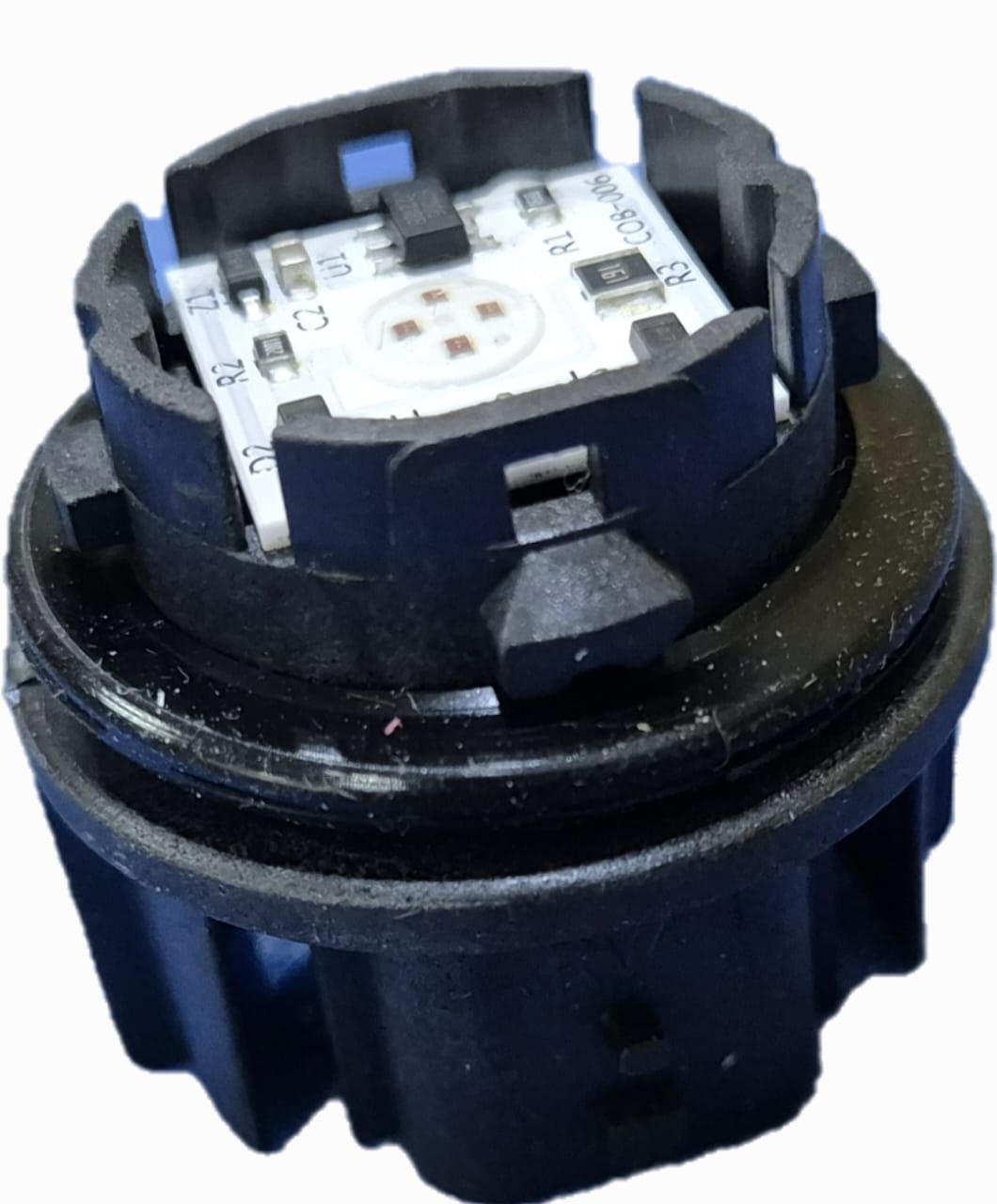 1204-0226 TOYOTA HILUX REGUE RED (SMALL) WITH SOCKET BULB LED