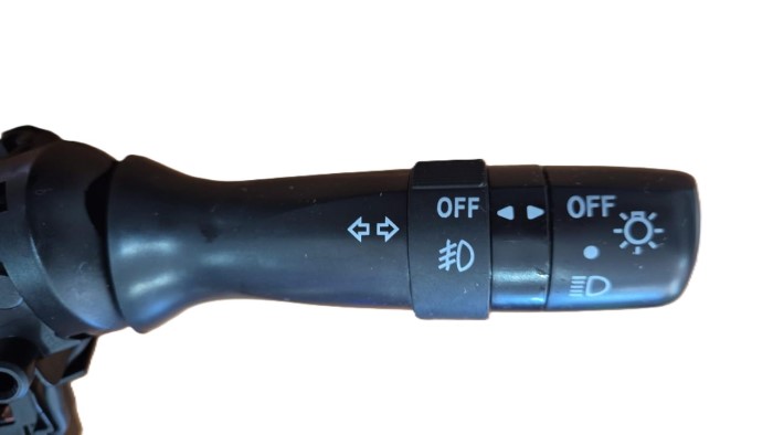 1308-OK010 TOYOTA VIGO KUN25,NCP93 ,INNOVA YARIS Y08 (12 pins) SWITCH TURN SIGNAL - Image 3