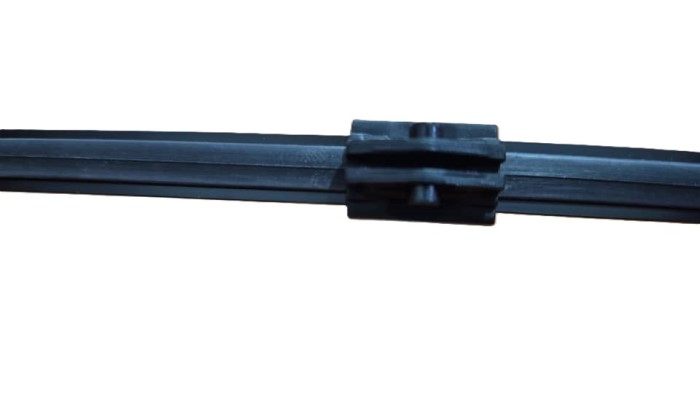 1603-2332 MERCEDES BENZ W177 A351 14" REAR WIPER - Image 3